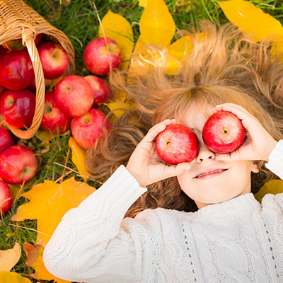 Herbsttips für den Garten Rasenpflege